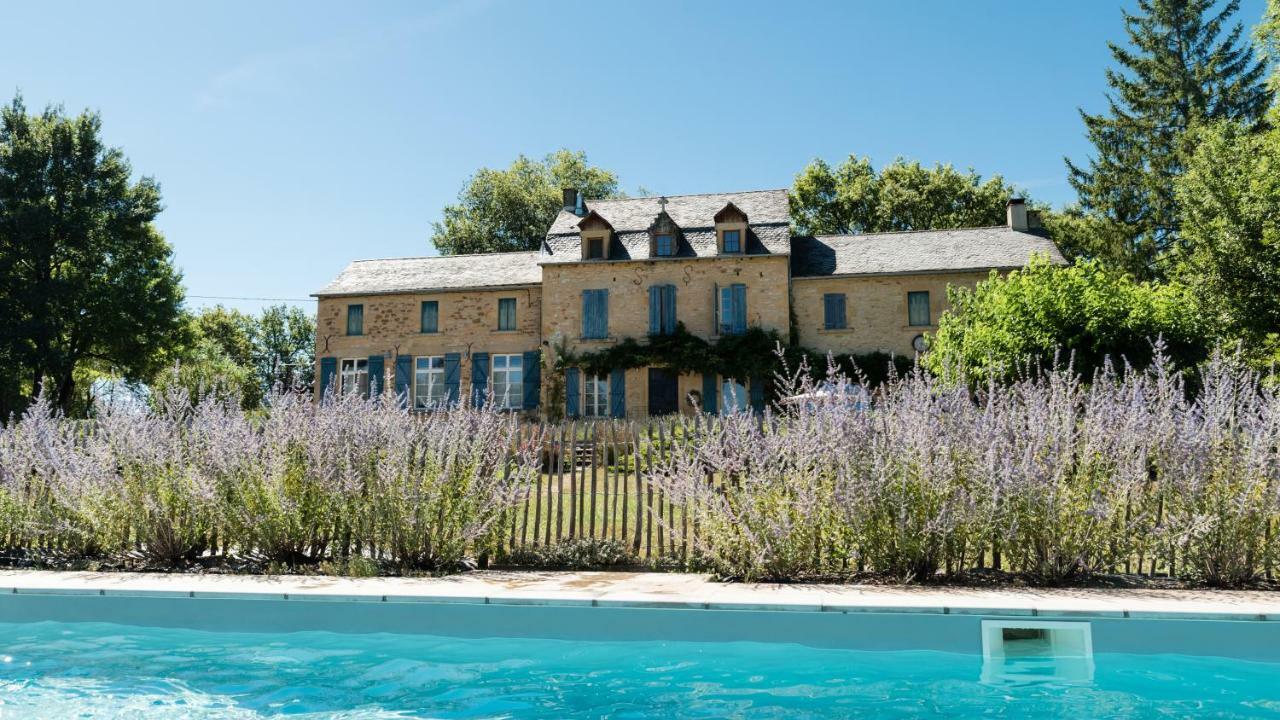 Le Couvent De Neuviale Bed and Breakfast Parisot  Exteriör bild