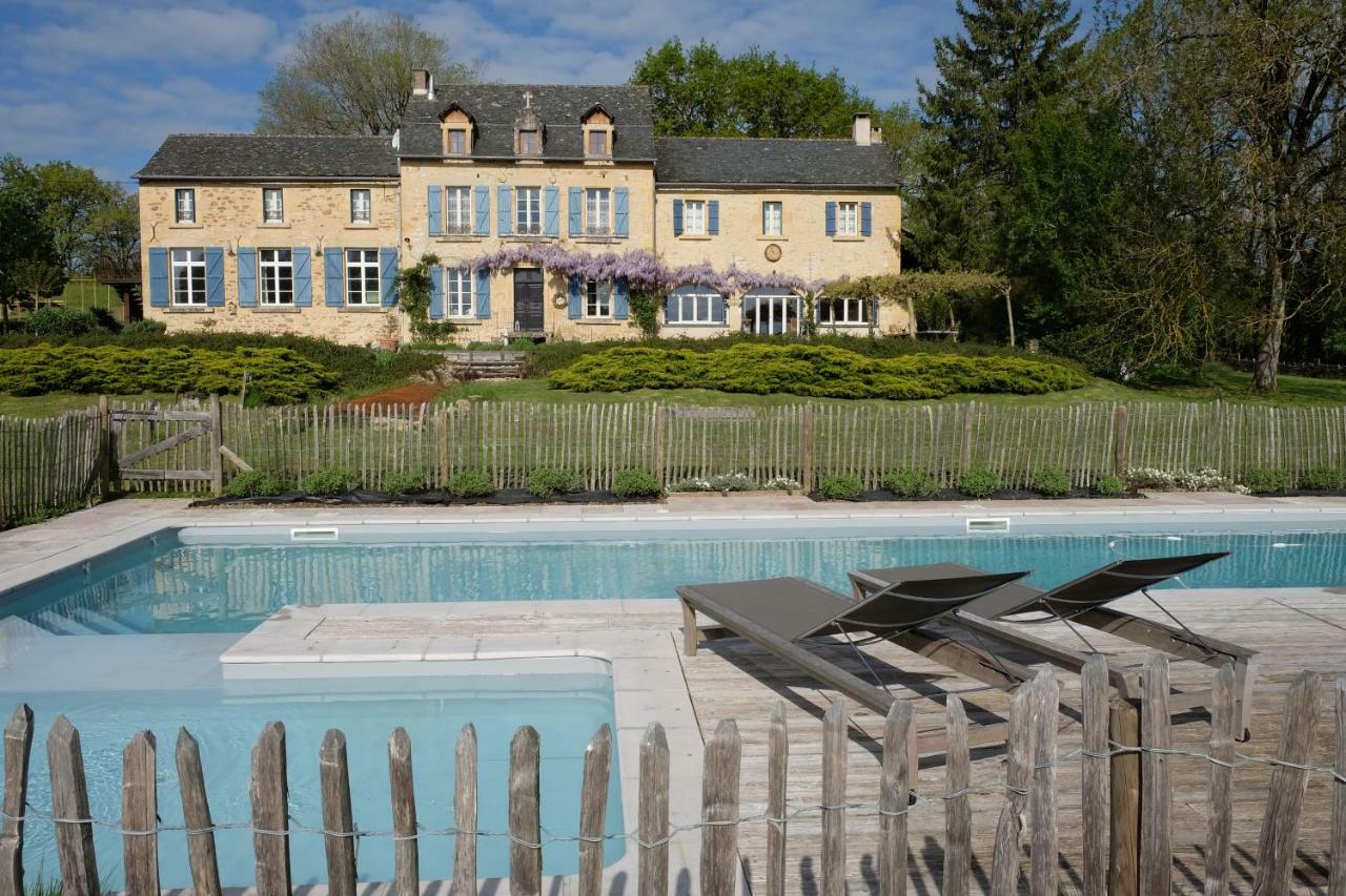 Le Couvent De Neuviale Bed and Breakfast Parisot  Exteriör bild