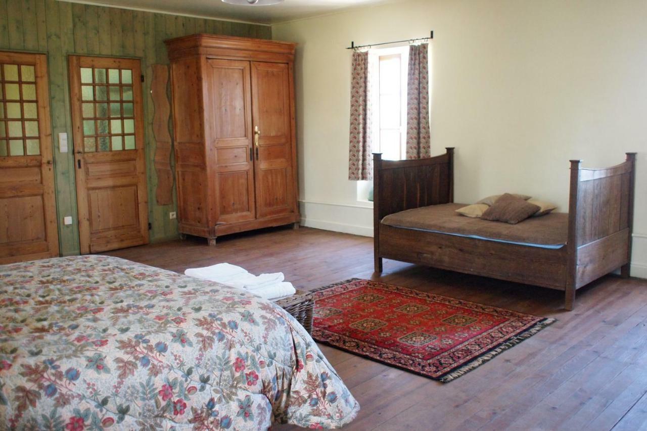 Le Couvent De Neuviale Bed and Breakfast Parisot  Exteriör bild