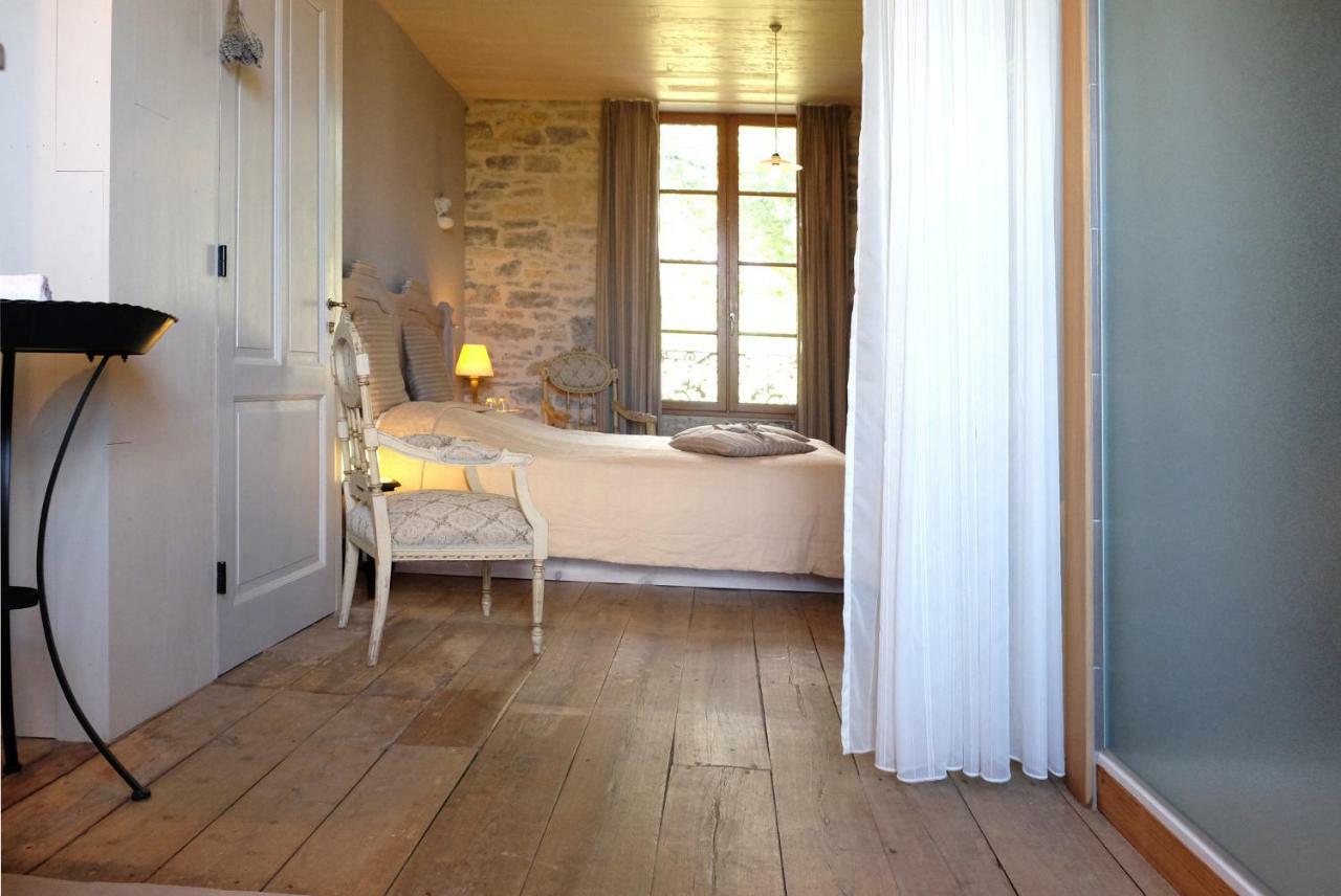 Le Couvent De Neuviale Bed and Breakfast Parisot  Exteriör bild