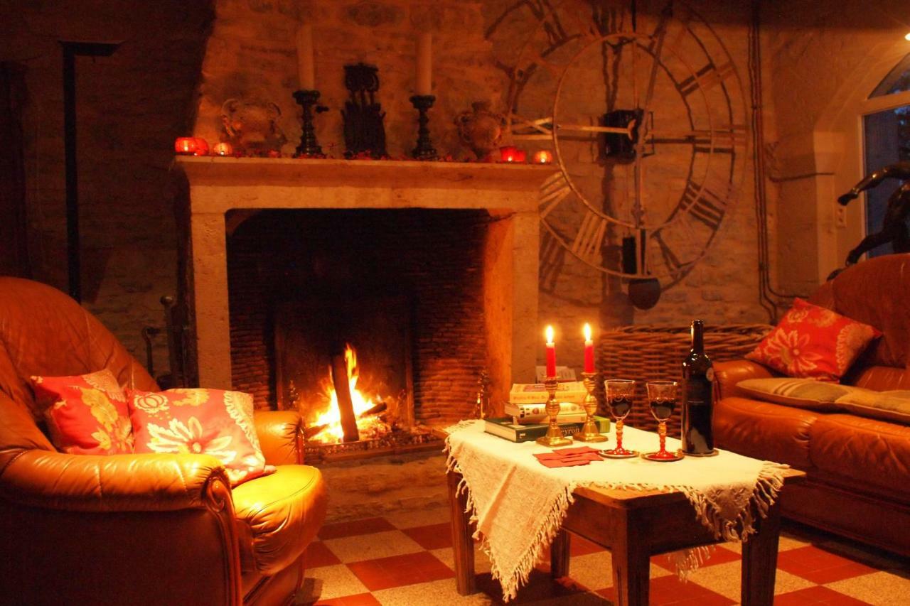 Le Couvent De Neuviale Bed and Breakfast Parisot  Exteriör bild