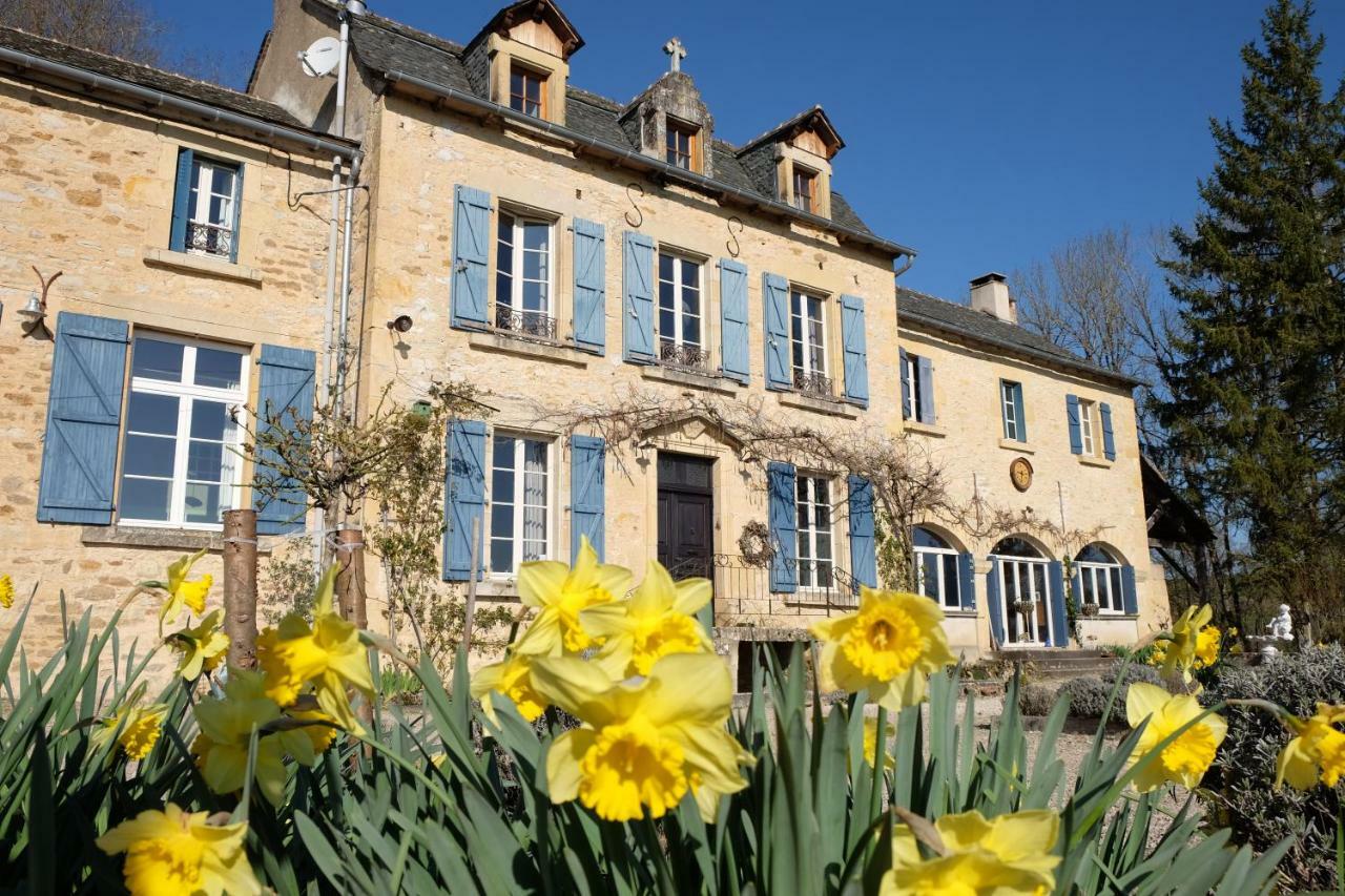 Le Couvent De Neuviale Bed and Breakfast Parisot  Exteriör bild