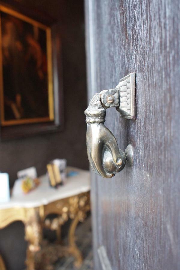 Le Couvent De Neuviale Bed and Breakfast Parisot  Exteriör bild