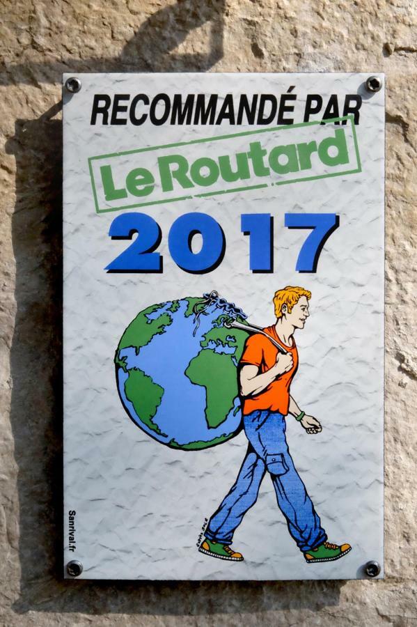 Le Couvent De Neuviale Bed and Breakfast Parisot  Exteriör bild